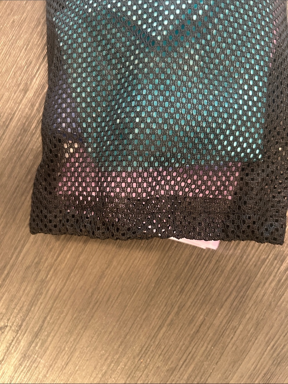 Gymshark Black Mesh workout gear - Picture 4 of 5